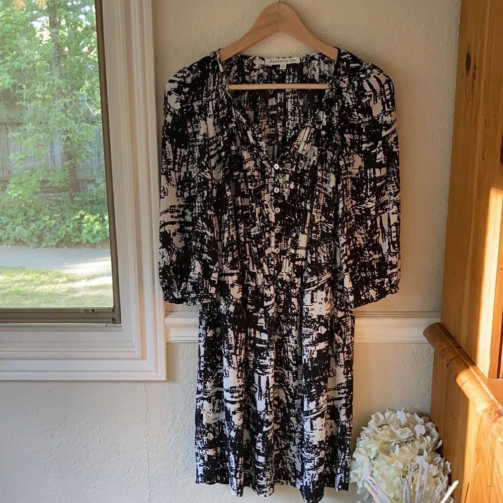 Women’s Daniel Rainn Black and White Dress